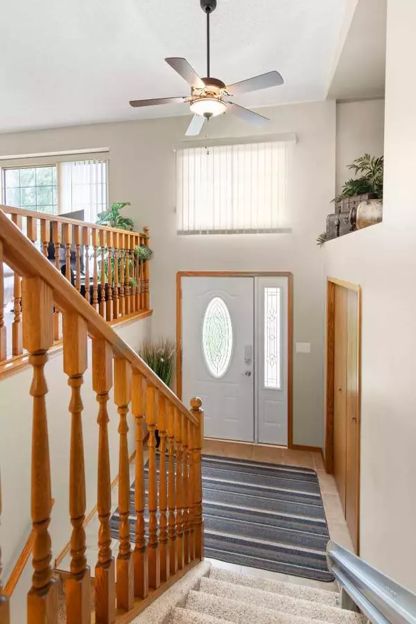 Medicine Hat, AB T1B 3Y9,361 Sprague WAY SE