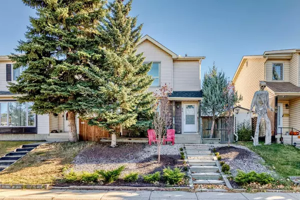 Calgary, AB T2A 7J3,56 Applecroft RD SE