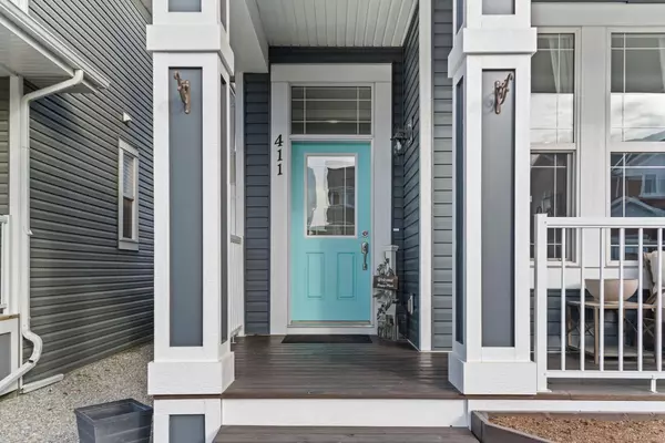 Cochrane, AB T4C 0T9,411 River Heights CRES