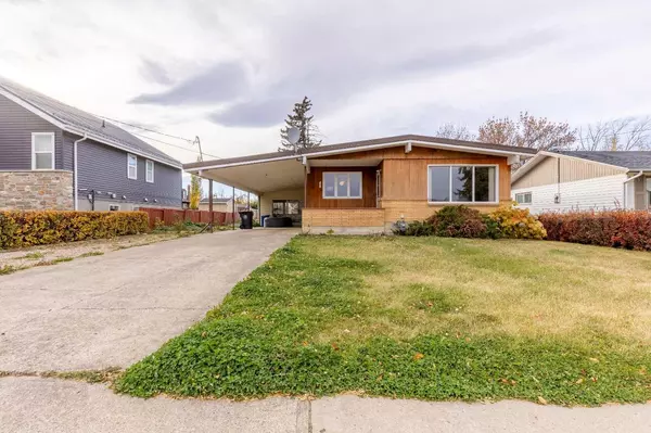 124 N 200 E, Raymond, AB T0K 2S0