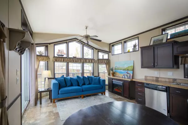 Rural Lacombe County, AB T0C0J0,41019 Range Road 11 #46