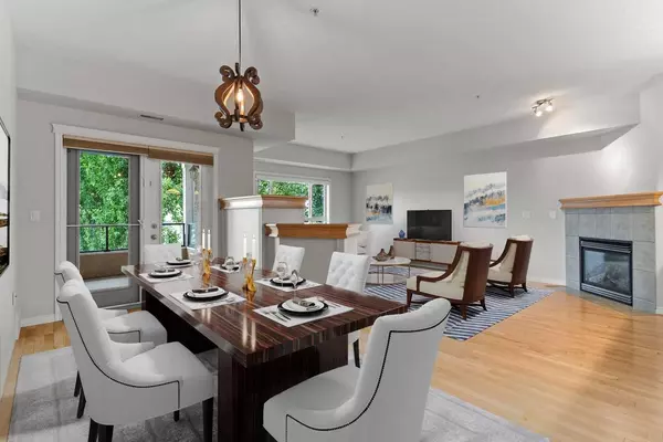 Calgary, AB T3H 5H2,30 Sierra Morena LNDG SW #242