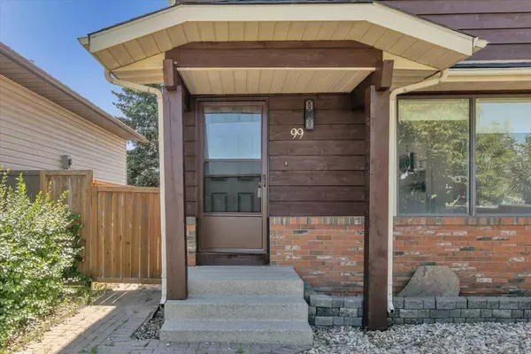 Calgary, AB T2Y1A6,99 Shawmeadows Close SW