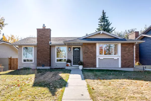 959 Parkwood WAY SE, Calgary, AB T2J3V4