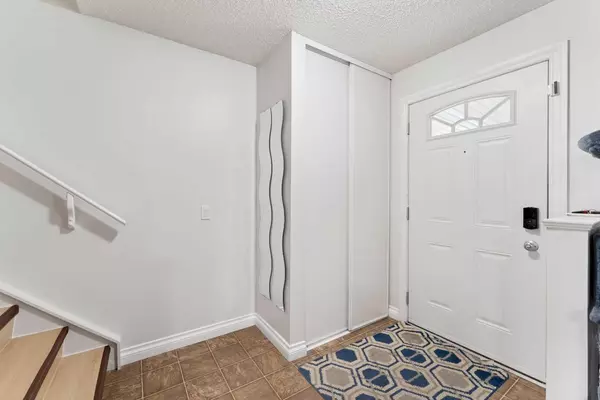 Calgary, AB T2W5B5,130 Woodborough TER SW