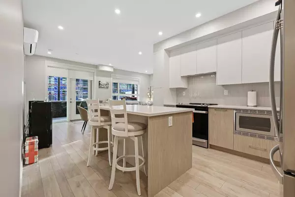 Calgary, AB T3B6L8,4160 Norford AVE NW #101