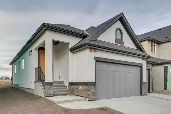 Calgary, AB T3M 3S9,176 Marina GRV SE