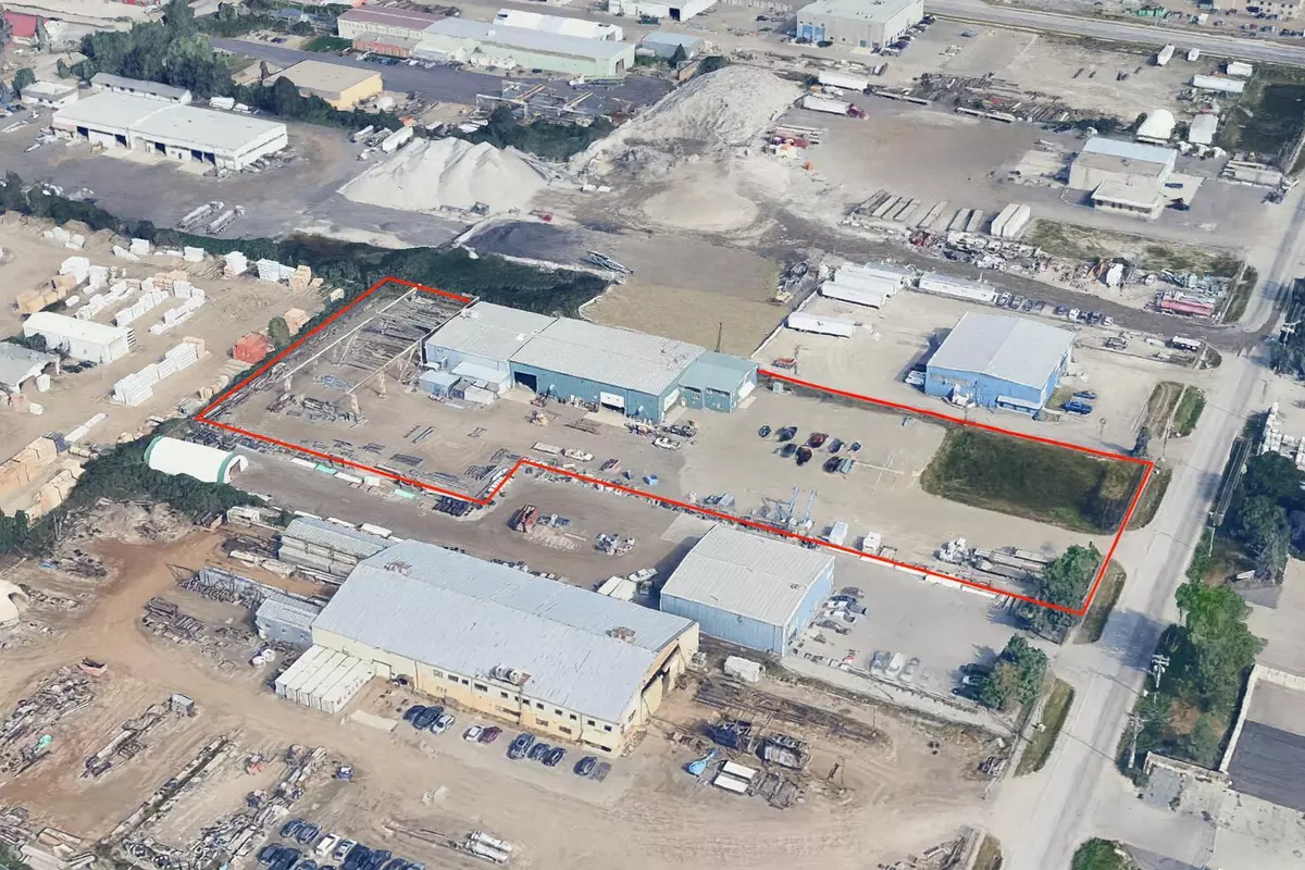 Calgary, AB T2C 2R1,9415 48 ST SE