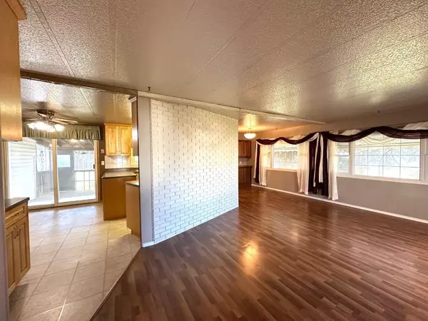 Daysland, AB T0B1A0,4601 50 AVE