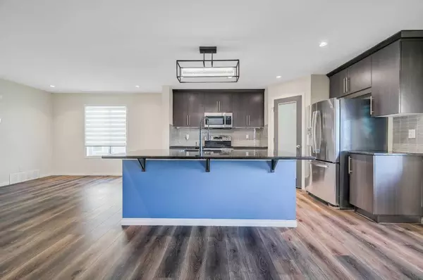 Chestermere, AB T1X0T2,276 Viewpointe TER