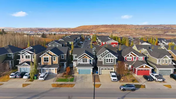 Cochrane, AB T4C 0H9,314 River Heights DR