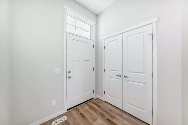 Airdrie, AB T4B5V2,1058 Sawgrass Link NW