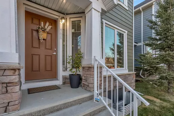 Airdrie, AB T4A 0V7,2400 Ravenswood VW SE #108