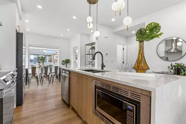 Calgary, AB T1X0L5,200 Belvedere BLVD SE #501