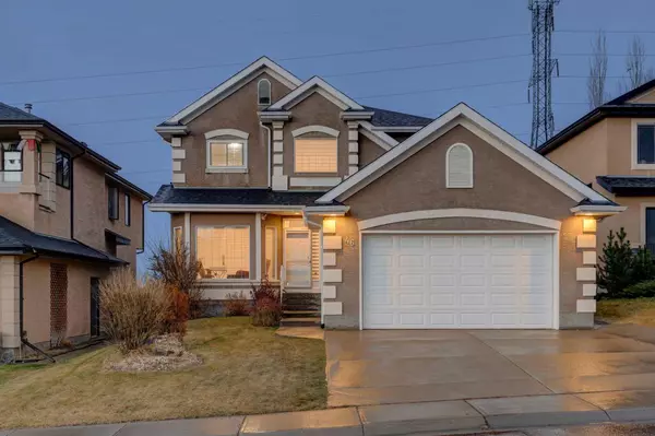 46 Valley Creek RD NW, Calgary, AB T3B 5V1