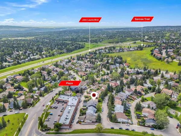 Calgary, AB T3A 2S9,37 Edgeford WAY NW