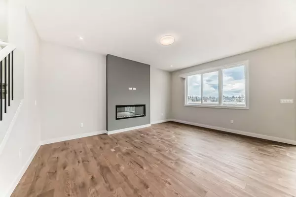 Cochrane, AB T4C 3E6,91 Saddlebred PL