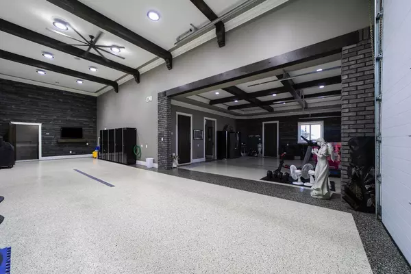 Camrose, AB T4V 5J5,2903 61 Street Close