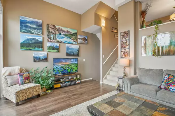 Red Deer, AB T4R 0S2,339 Viscount DR #603