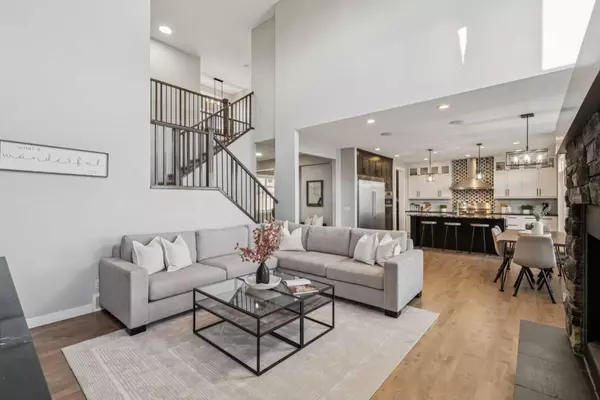 Cochrane Lake, AB T4C 0A8,424 Montclair PL