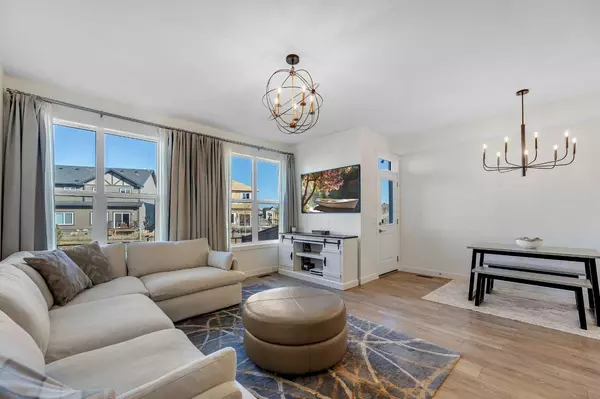 179 Legacy Glen Parade SE, Calgary, AB T2X 4T3