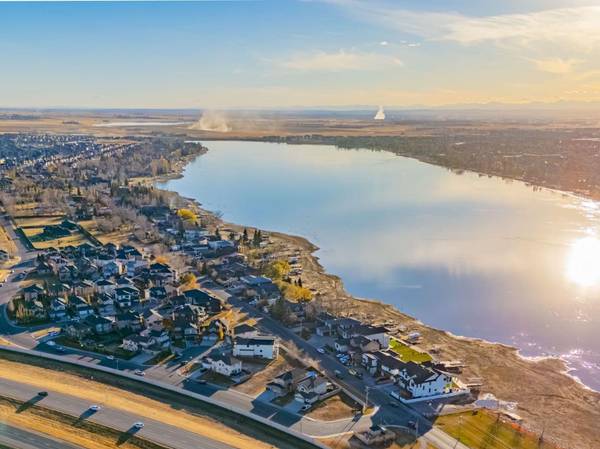 Chestermere, AB T1X0A2,479 EAST LAKEVIEW RD
