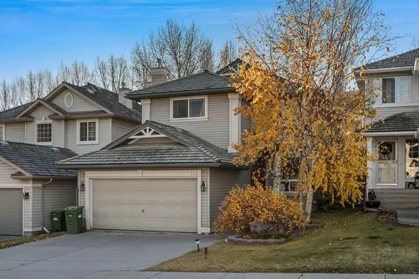 114 Valley Ponds CRES NW, Calgary, AB T3B 5T7