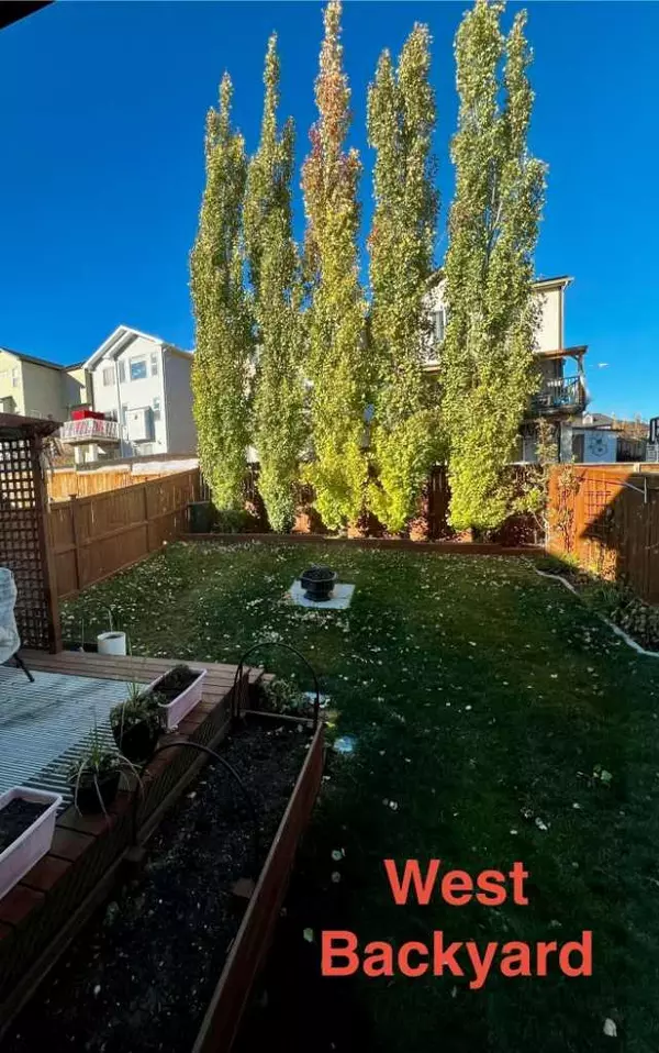 Calgary, AB T3R 0E9,160 Sage Valley CIR NW