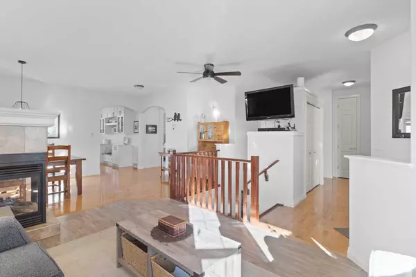 High River, AB T1V 0A6,1909 Riverside DR NW