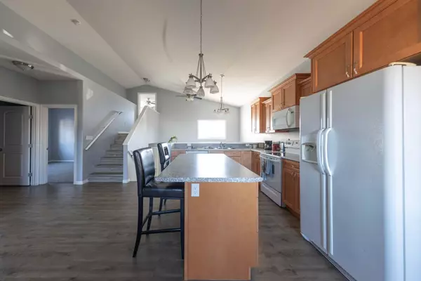 Lloydminster, SK S9V0Z8,3908 41A AVE