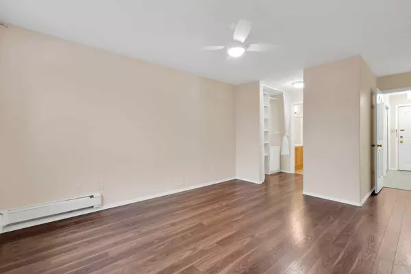 Calgary, AB T2A7X5,165 Manora PL NE #346