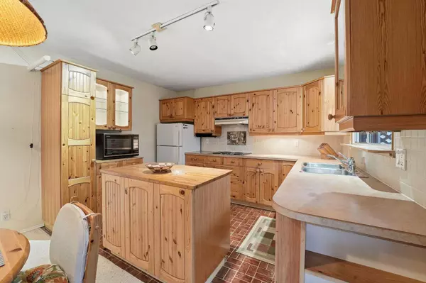 Red Deer, AB T4P 1L2,49 Pamely AVE