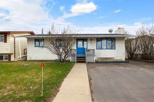 137 Parmenter CRES, Fort Mcmurray, AB T9K 1L7
