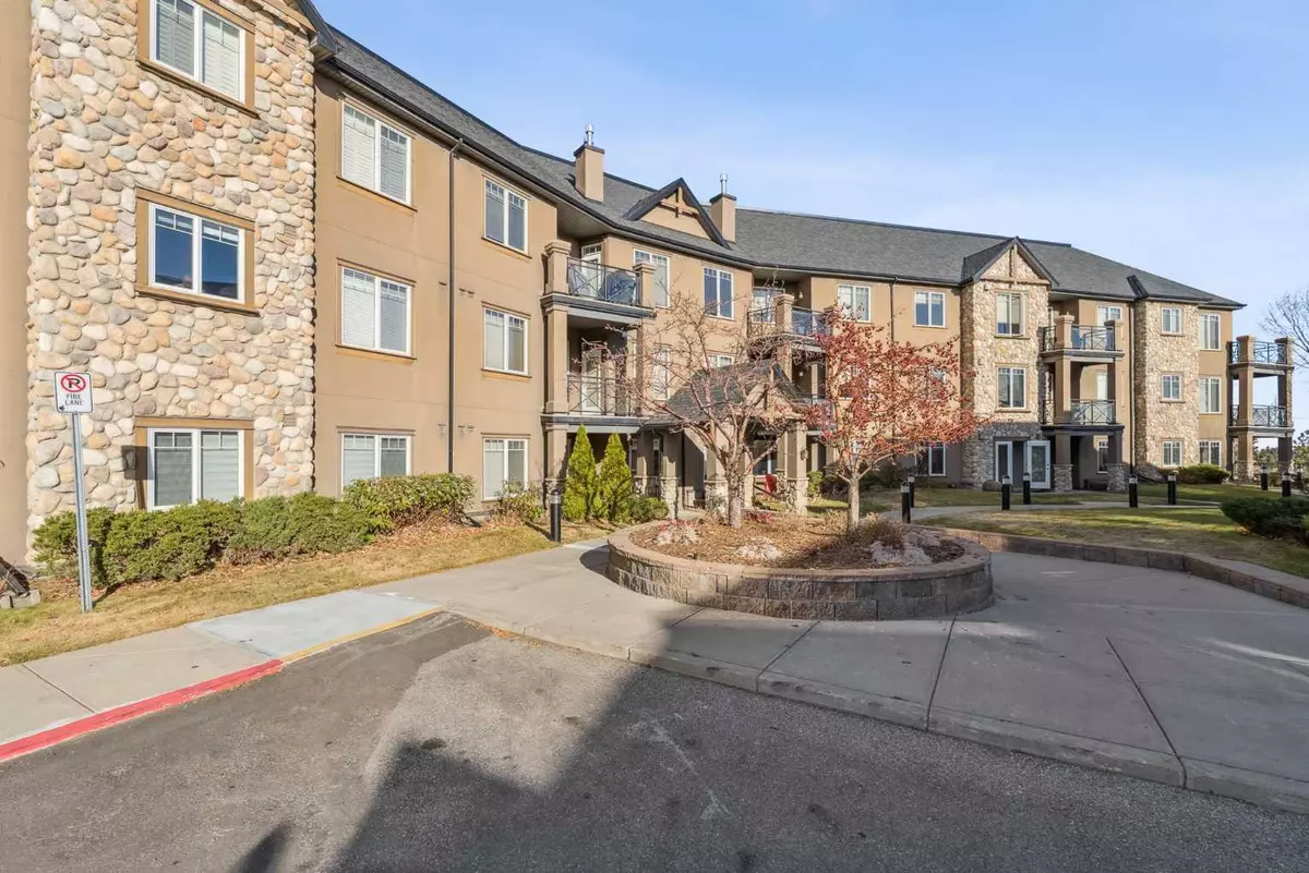 Calgary, AB T3H4Z1,1888 Signature PARK SW #2107