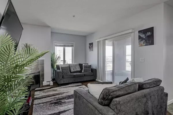 Airdrie, AB T4A 0G5,604 East Lake BLVD NE #1318