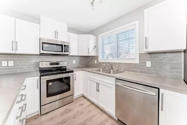 Cochrane, AB T4C 0Z9,115 Sunset RD