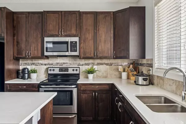 Cochrane, AB T4C 0Y4,91 River Heights GN