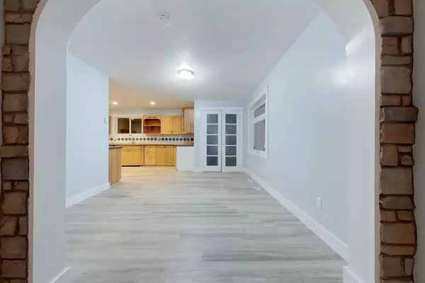 Wabasca, AB T0G2K0,4230 caribou crescernt