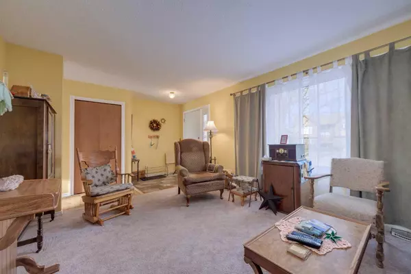 Rimbey, AB T0C 2J0,4729 54 AVE