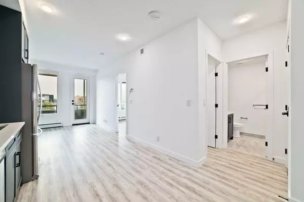 Calgary, AB T3B 6L4,4138 University AVE NW #625