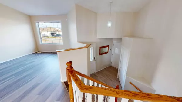 Grande Prairie, AB T8W2M6,10317 74 AVE