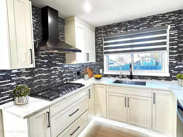 10304 Elbow DR SW, Calgary, AB T2W1G1