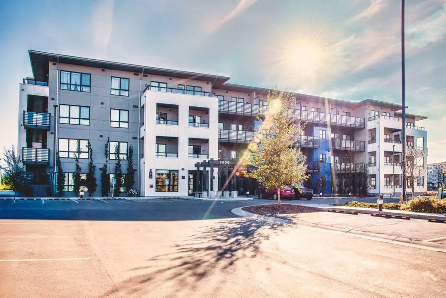 350 Livingston Common NE #3303, Calgary, AB T3P1M5