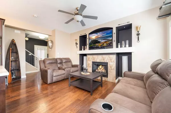 High River, AB T1V 0E6,719 Hampton Hills DR NE