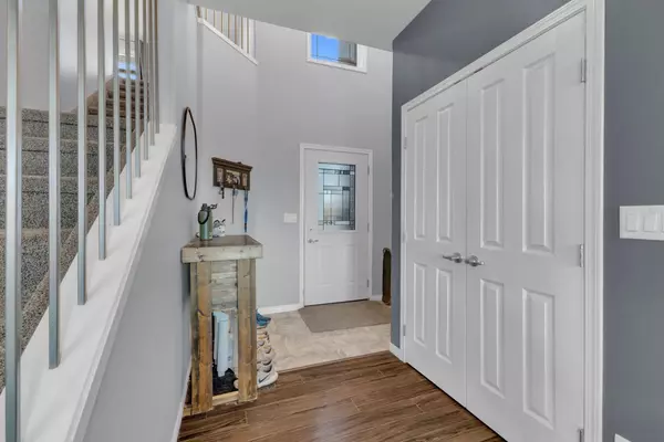 Blackfalds, AB T0M 0J0,38 Rolling Hills Bay