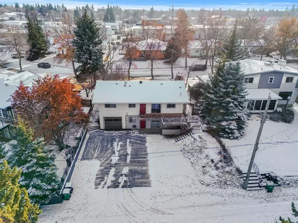 5714 48B AVE, Camrose, AB T4V0L7