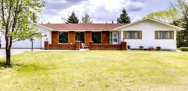 Chestermere, AB T1X 0M6,26 Lake Ere EST