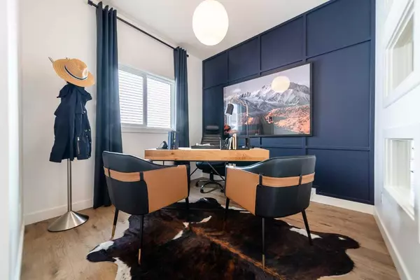 Airdrie, AB T4A3R4,199 Langwell Common SE