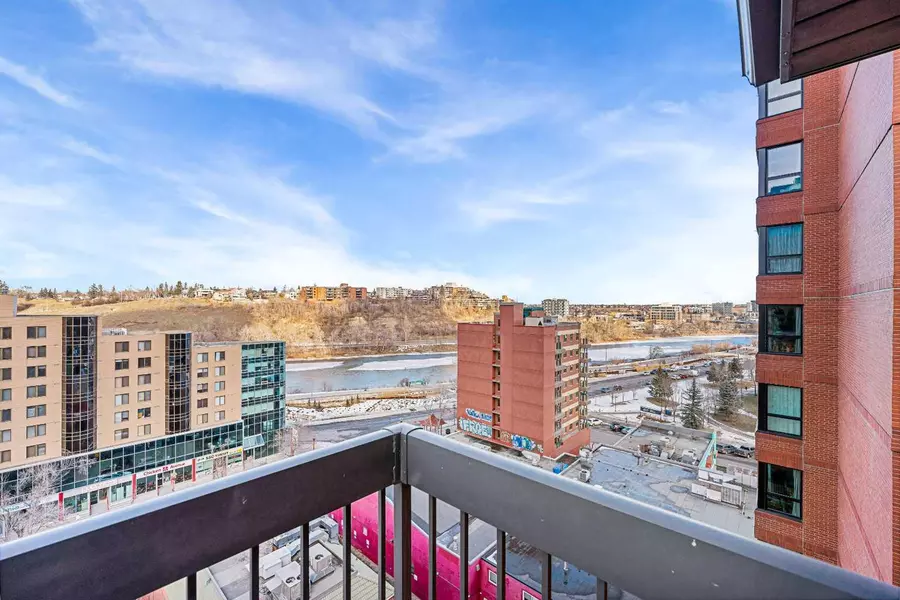 116 3 AVE SE #1001, Calgary, AB T2G 5A9