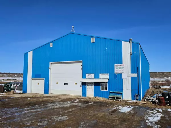 5116 51 AVE, Meeting Creek, AB T0B 2Z0